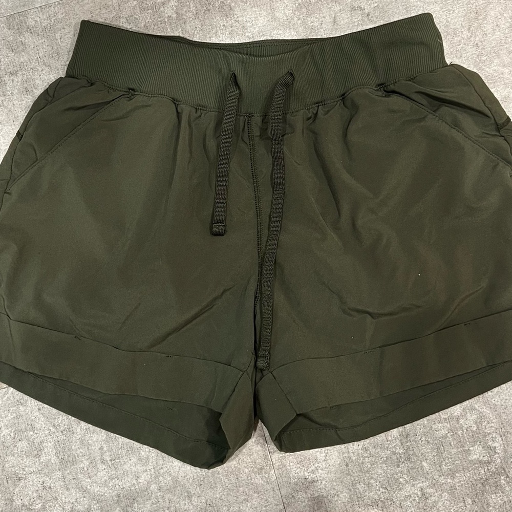 Zella Olive Green Ribbed Waist Athletic Shorts